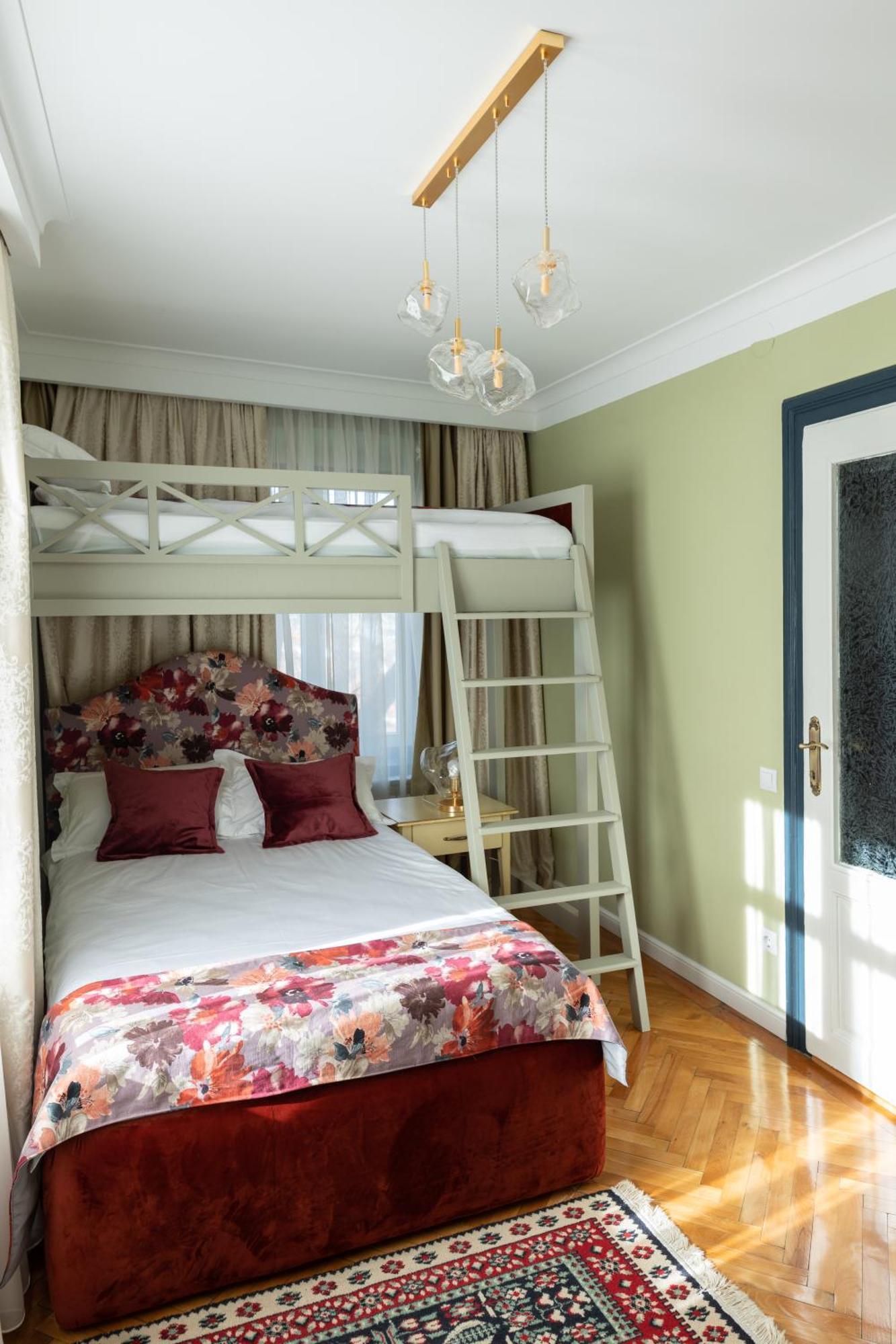 シビウ Magister Seven Bed & Breakfast エクステリア 写真